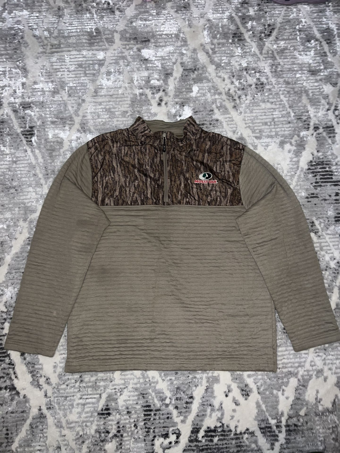 Men’s Mossy Oak Camo Jacket Size XL
