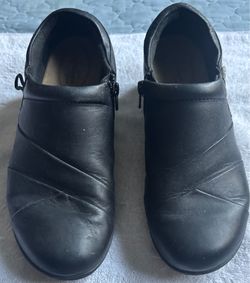 Clarks Women's Size 9W Black Channing Ann Loafer Shoes Leather Slip-On Side Zip