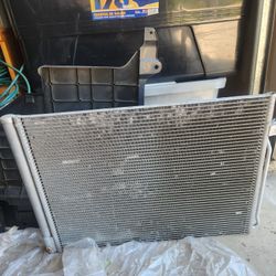 Used AC Condenser For BMW X5