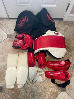 Taekwondo Sparing Gear 7-12 years old