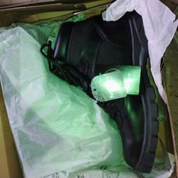 Men's Shoes Size 15