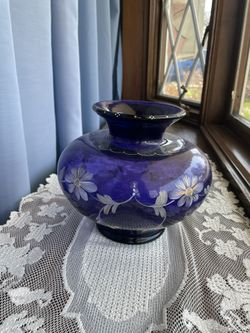 Fenton purple vase