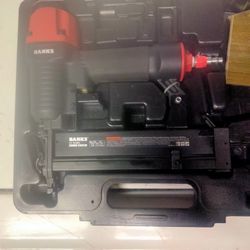 Pistola De Grapas Buena $25 