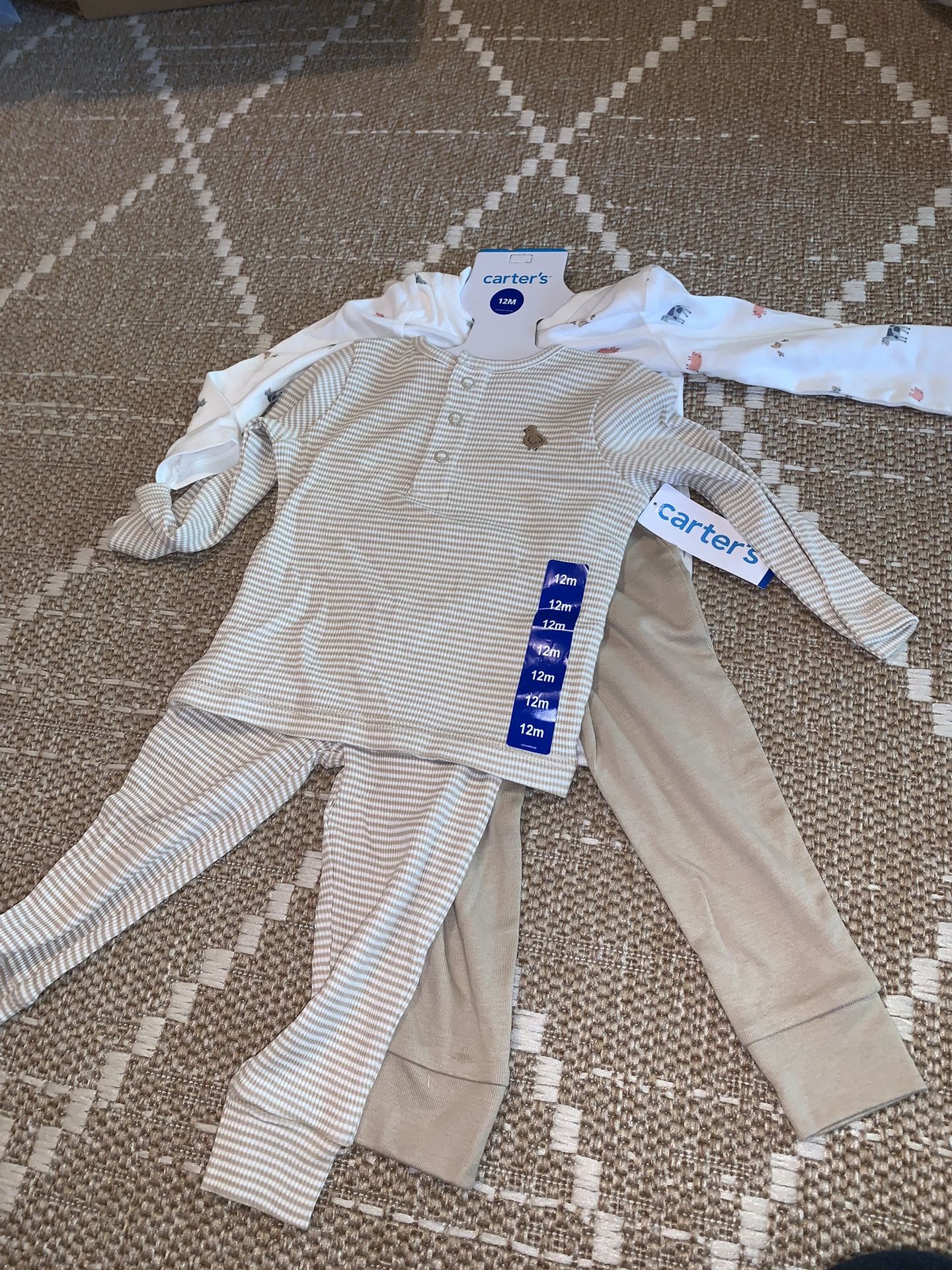 Carters Size 12 M 4 Piece Set