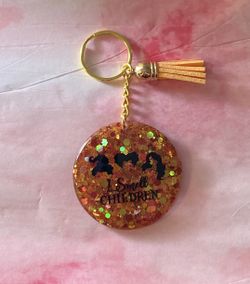 Hocus Pocus Keychain and bottle set