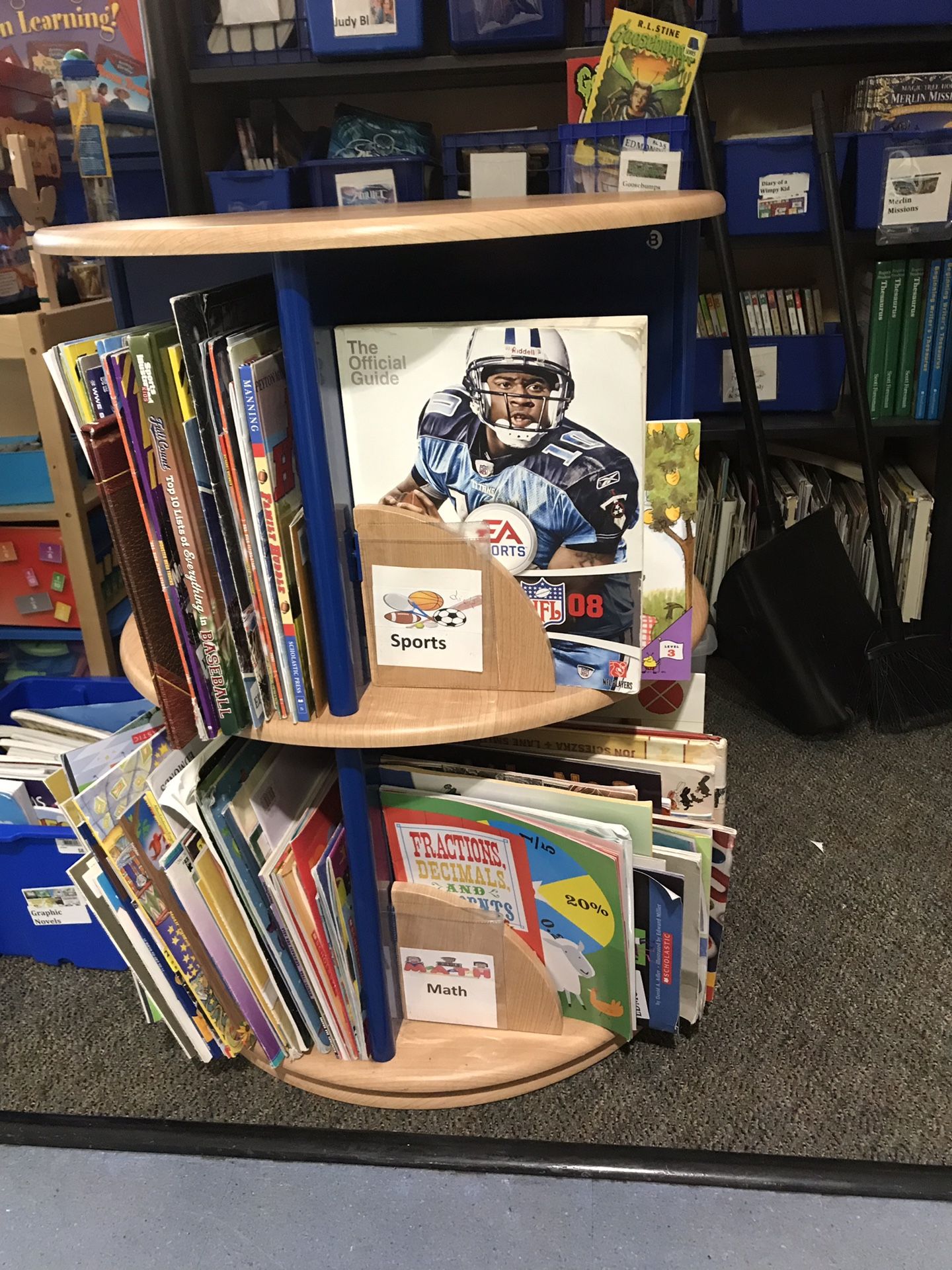 Lakeshore Round Bookcase for Sale in Eatonville, WA OfferUp