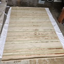 6x9 Ft Area Rug 100% Pure Woollen Pile And Cotton