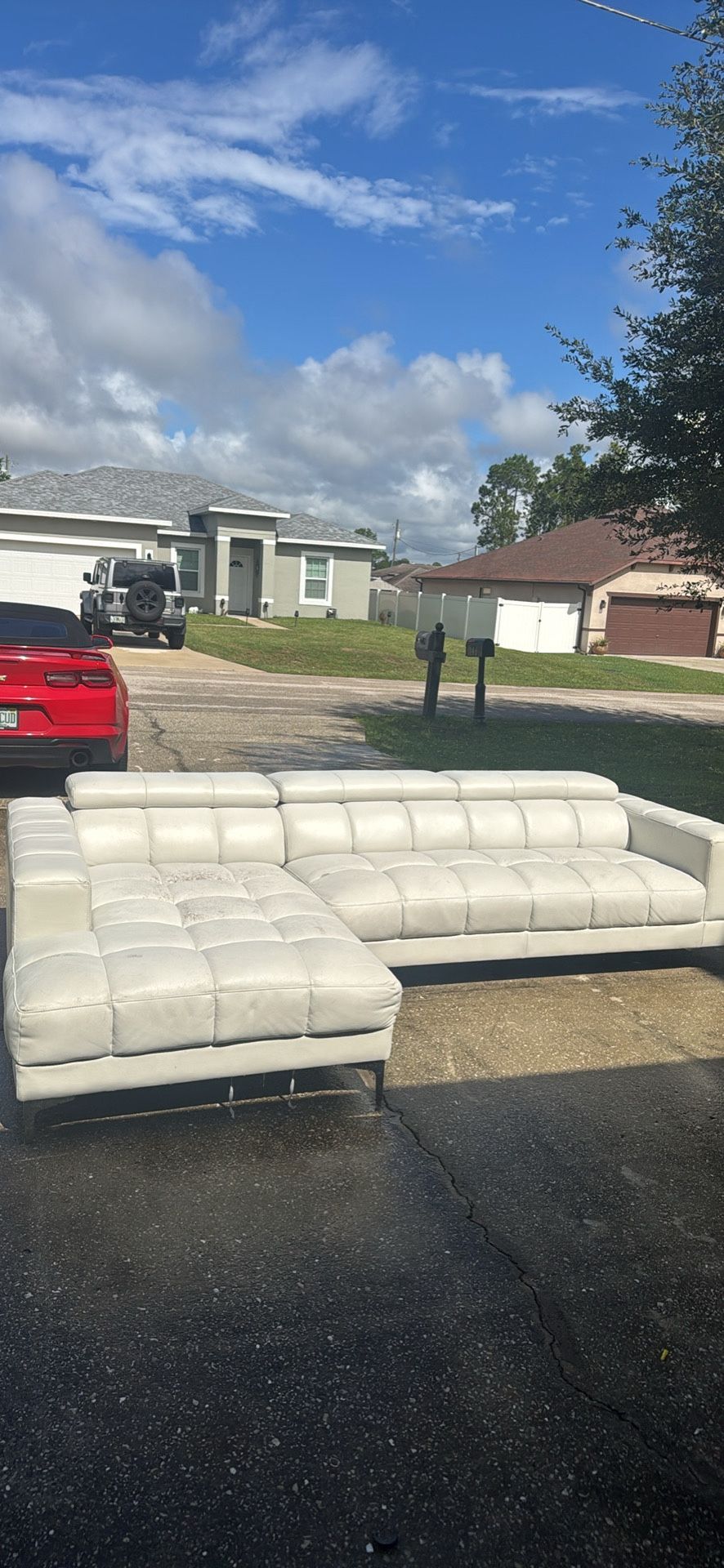 Modern White Leather Sectional Couch – Great Deal