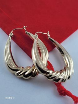 ⛔️ RESERVED ⛔️ Vintage 14K Yellow Gold Twisted Design Hoop Earrings, Solid Gold!/ Aretes de Argolla de Oro con Diseño Trenzado! 👌🎁