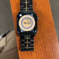 Apple Watch Series 5 