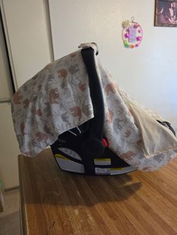 Car seat  cover (Lake Elsinore CA)