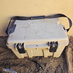 Coho Hard Cooler with Shoulder Strap