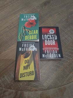 Freida McFadden Bundle