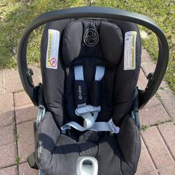 Cybex Cloud Q Baby Car seat + Base