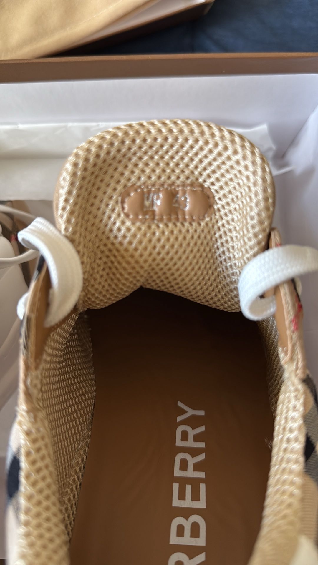 Burberry Shoes Size 9’5