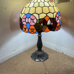 Stain Glass Tiffany Lamp