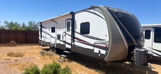 2015 Skyline Trident 326RL travel trailer