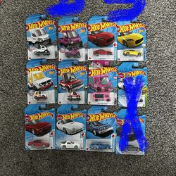 Hot Wheels collection 60+ LOOK AT PAGE
