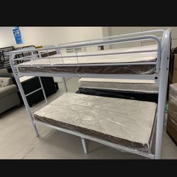 Brand New Metal twin bunk beds! White And black Available 