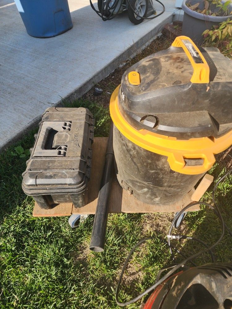 Vacmaster PRO Shop Vacuum (No Hose) Works