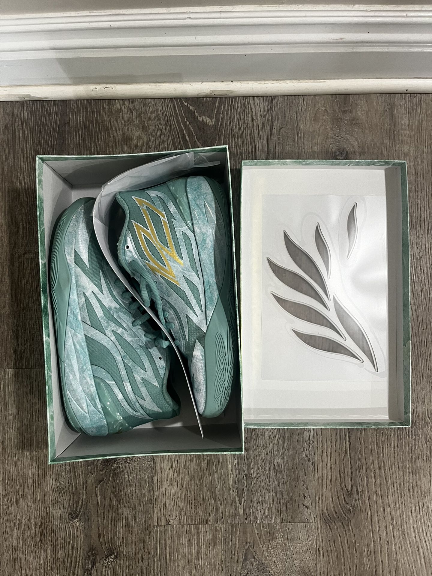 Puma MB.02 Jade size 10