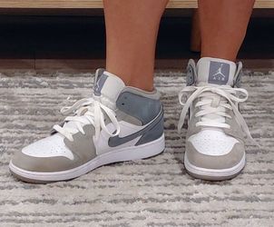 Jordan 1 Retro High “Cool Gray”