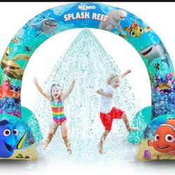 Inflatable Arch Sprinkler for Kids Fun Water Play During Summer For Whole Family - Finding Nemo