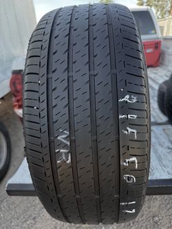 (4) 215/50/17 FIRESTONE TIRES