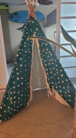 Kids tent