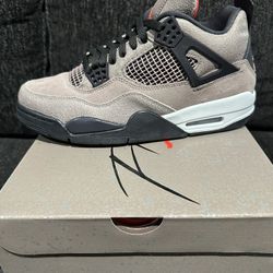 Jordan 4 Retro Taupe Haze Size 9.5M