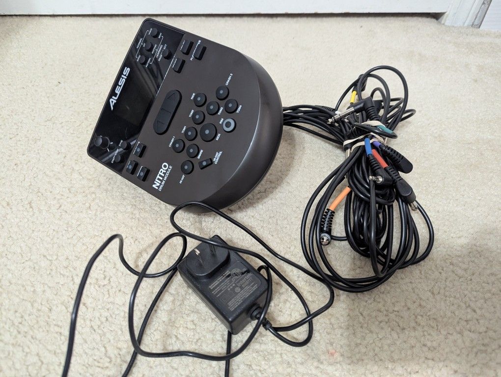 Alesis DM7X Drum Module With Cables And Power Supply