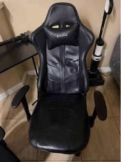Gaming chair