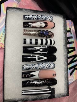 Custom Halloween Press-On Nail Set