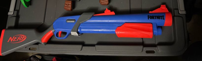 Nerf Fortnite Pump SG Blaster