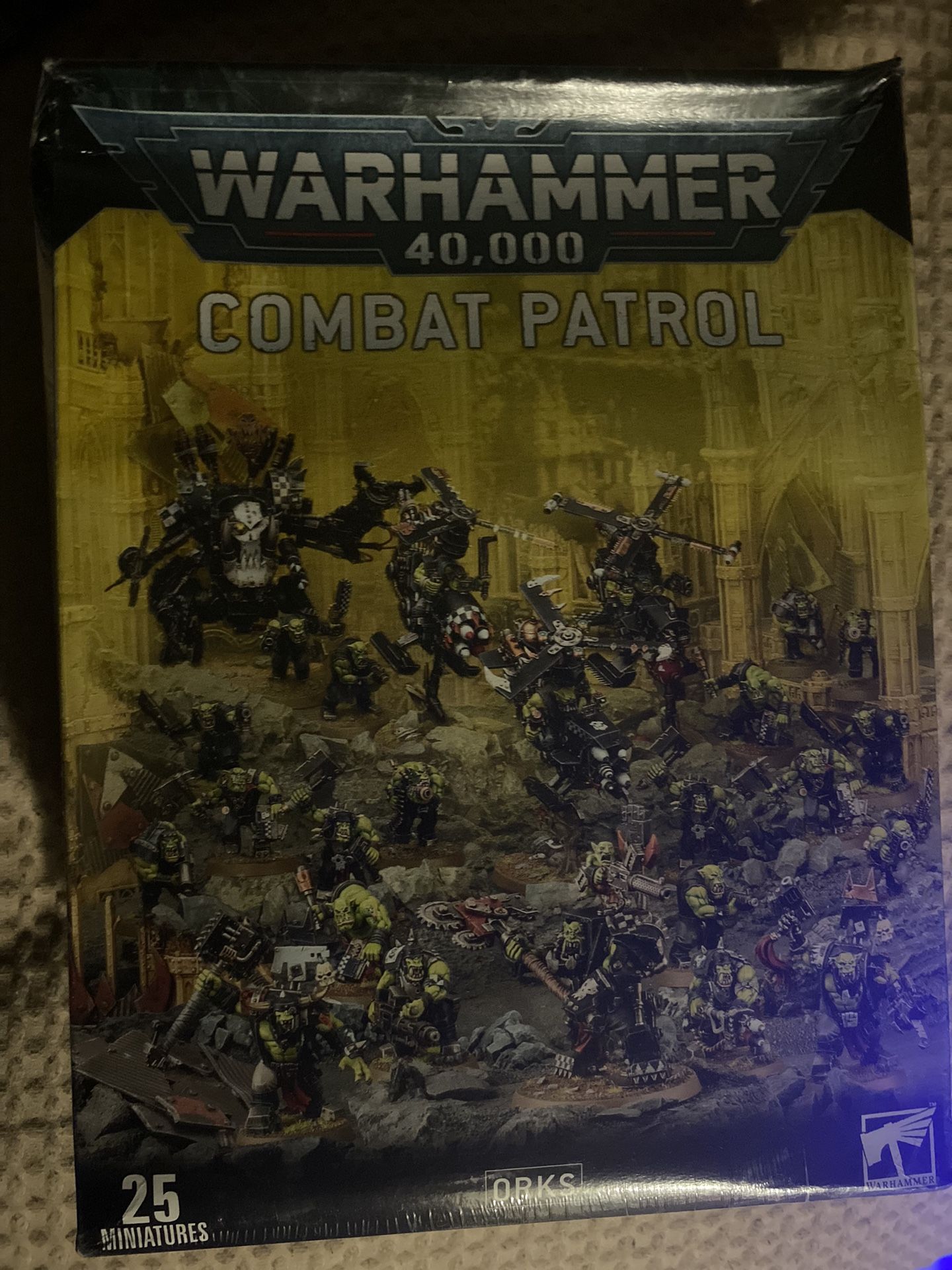 Warhammer 40k Orks 25 Miniatures Sealed