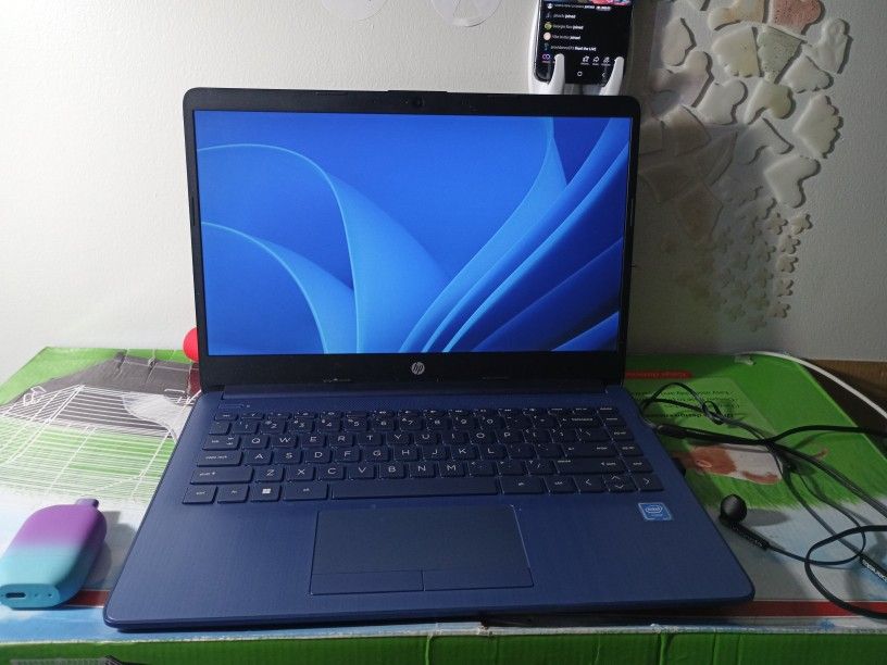 Laptop