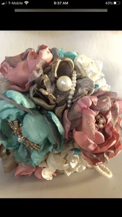 Flower bouquet for quince or wedding