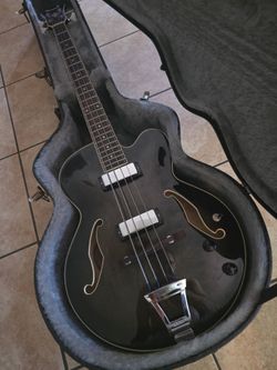 Ibanez Hollow body bass