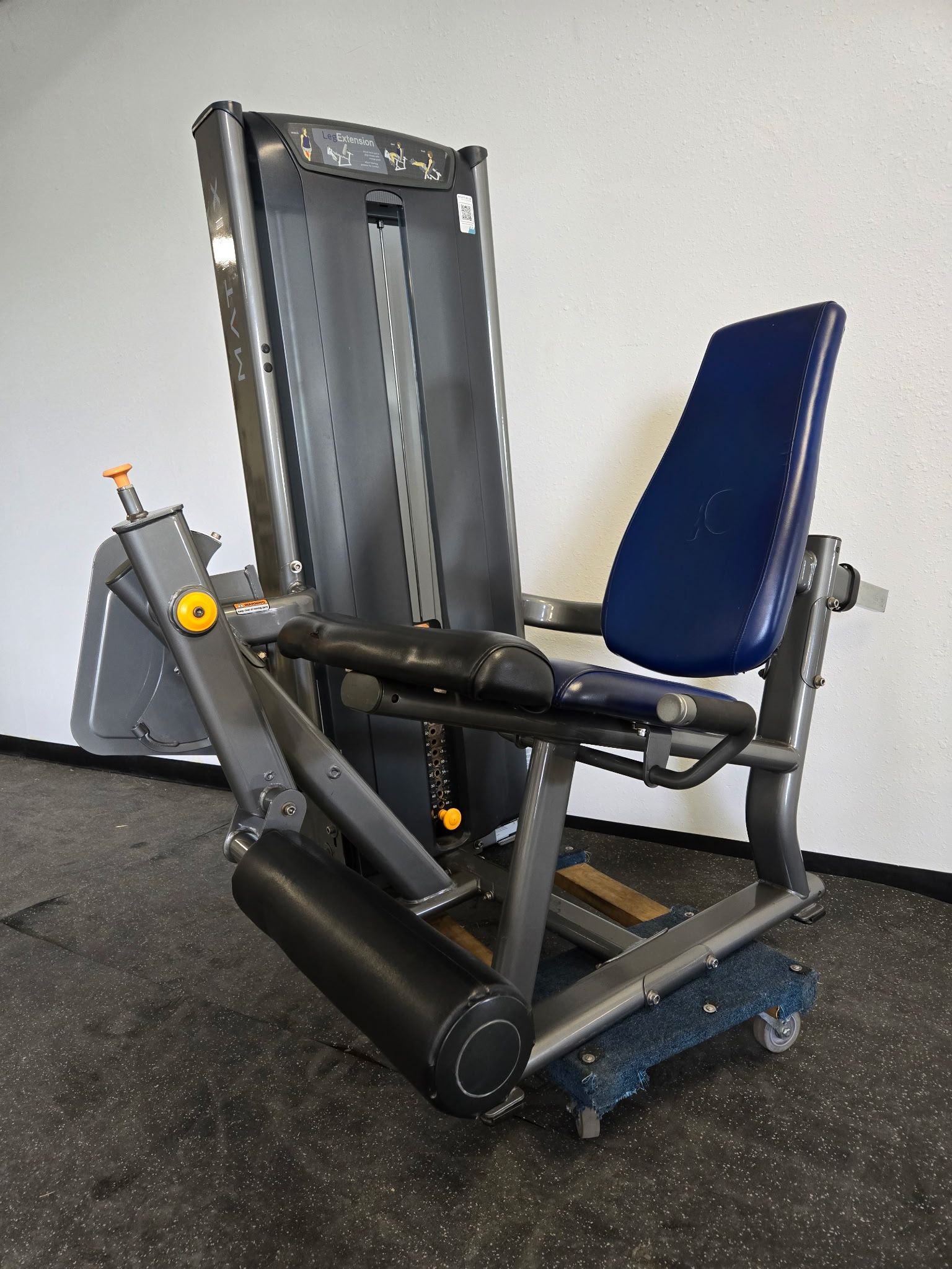 Matrix Leg Extension