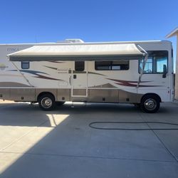 2007 Winnebago Itasca Sunova