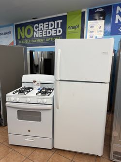 Hotpoint top and bottom set