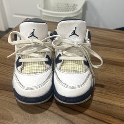 Jordan 4 Retro navy