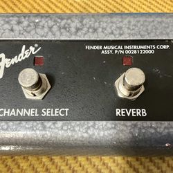 Fender 2-Button Channel/Reverb Footswitch 