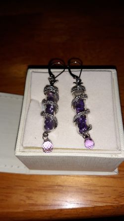 New Amethyst, diamond's and white gold earrings