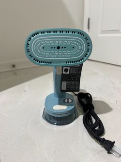 Rowenta AeroSteam Twist Handheld Clothes Steamer with Fabric-Grip