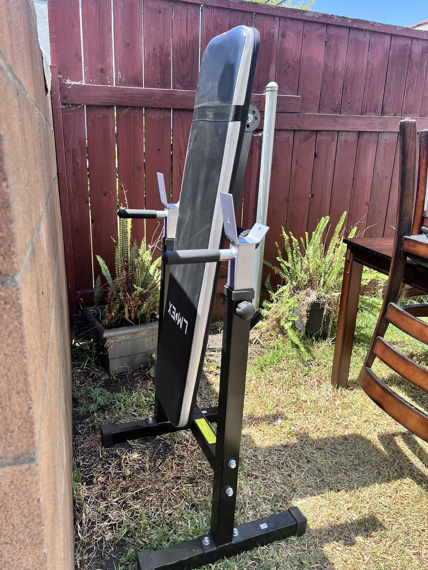 Weight Bench 