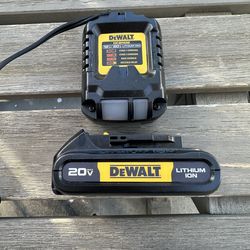 New 20v Dewalt battery n charger