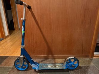 Razor Folding Kick Scooter