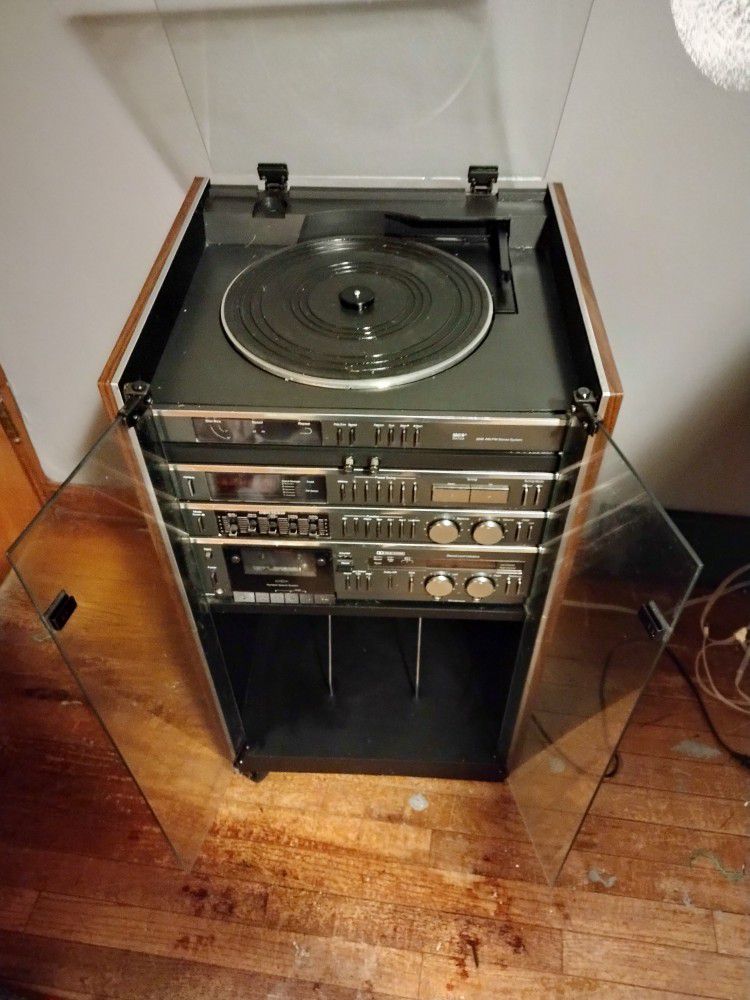Retro Record Stereo Player