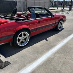 1991 Ford Mustang